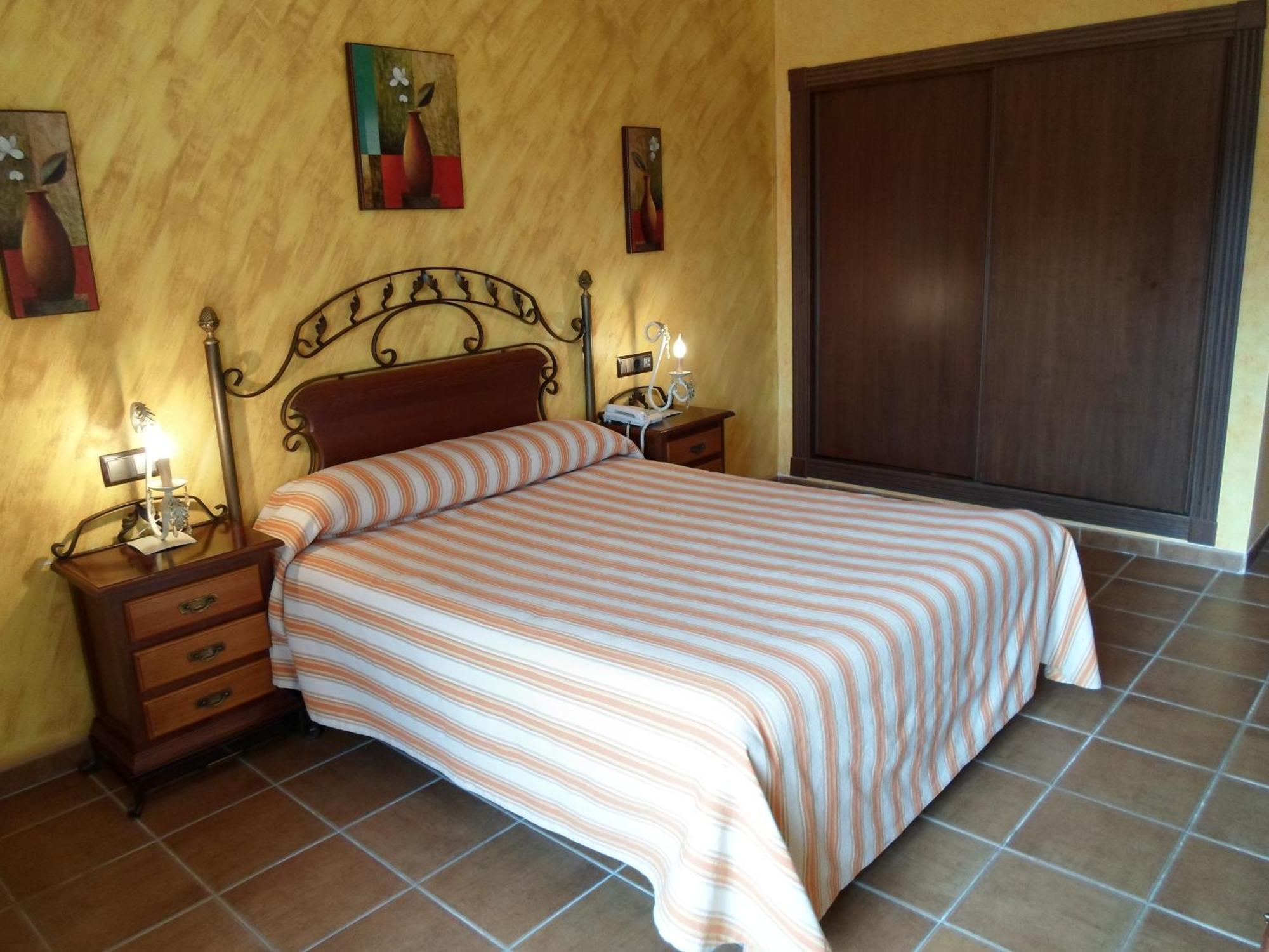 Hotel El Doncel Atarfe Room photo