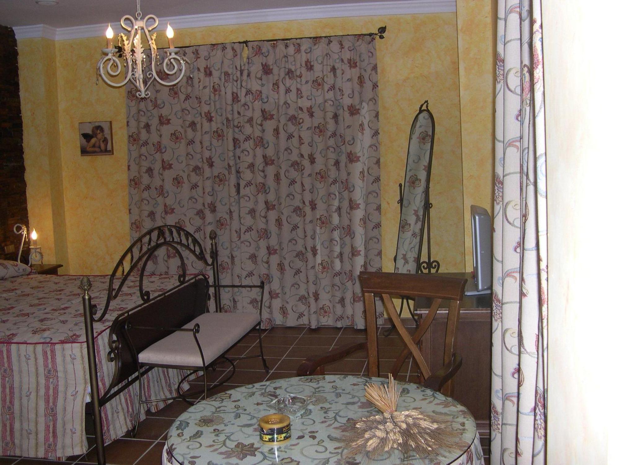 Hotel El Doncel Atarfe Room photo